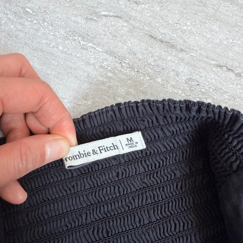 Abercrombie & Fitch chic feminine